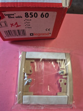 Legrand sagane 85060 d'occasion  Pézenas