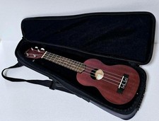 Ukulele Aria com estojo macio, bom estado, uso leve, marca japonesa, usado comprar usado Ukulele Aria com estojo macio, bom estado, uso leve, marca japonesa, usado comprar usado  Enviando para Brazil