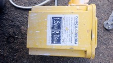 Isolating transformer 220v for sale  BOURNEMOUTH