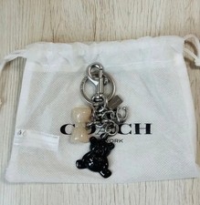 Chaveiro Coach resina urso de pelúcia e berloque arco assinatura não usado perfeito estado! comprar usado  Enviando para Brazil