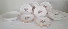 Ensemble vaisselle porcelaine d'occasion  Guérande