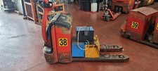 Transpallet elettrico linde usato  Orsago