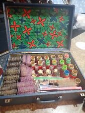 Kit de academia de cabeleireiro vintage estojo rolos pentes clipes mala, usado comprar usado  Enviando para Brazil