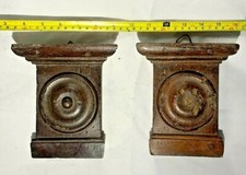 Coppia capitelli legno usato  Urbino