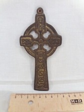 Ancienne croix celtique d'occasion  Huelgoat