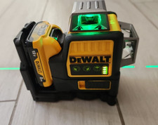Livella laser dewalt usato  San Benedetto del Tronto