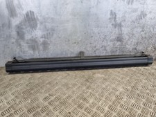 toyota auris dog guard for sale toyota auris dog guard for sale  LONDON