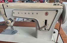 Macchina cucire singer usato  Camerino