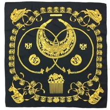 Sciarpa ega hermes usato Sciarpa ega hermes usato  Spedire a Italy