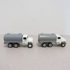 Caminhões a granel Ertl 2 Freightliner Dairy em escala 1/64 UB-12275-E, usado comprar usado  Enviando para Brazil
