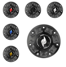 Accossato tappo serbatoio usato Accossato tappo serbatoio usato  Vobbia