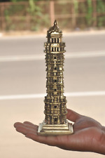 Vintage Ottone Fatto a Mano Vittoria Torre / Vijay Satmbh Inciso Solido Figurina comprar usado  Enviando para Brazil