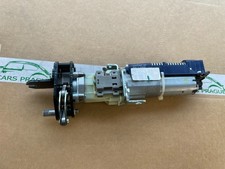Usado, VW PASSAT VARIANT HECKKLAPPE ANTRIEB ANTRIEBSMOTOR 3C9827384E DEM VOM TEST CAR comprar usado  Enviando para Brazil