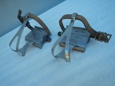 Pedais de bicicleta de estrada Phil CHP plataforma com alças Cinelli Toe Clips vintage comprar usado  Enviando para Brazil
