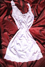 Perlon unterrock kleid gebraucht kaufen  Bayreuth