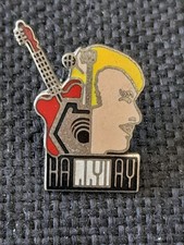 Pin johnny hallyday. d'occasion  Expédié en Belgium