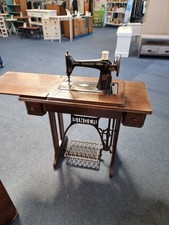 Singer sewing machine for sale  PETERBOROUGH
