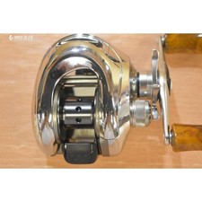 Shimano antares dc7 d'occasion  Expédié en Belgium