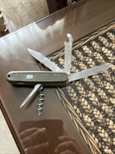 Couteau victorinox modèle d'occasion  Saint-Michel