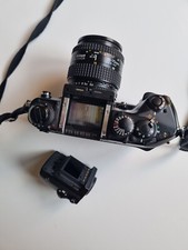 Nikon con battery usato  Italia
