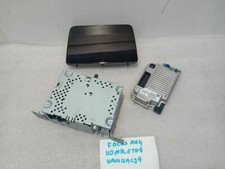 Używany, Ford Focus ST 2016 Radio Odtwarzacz CD Odtwarzacz DVD Nawigacja GHM856 na sprzedaż  PL