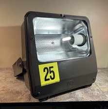 Power flood light d'occasion  Expédié en Belgium