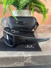 Oakley oo923902 men for sale  LONDON