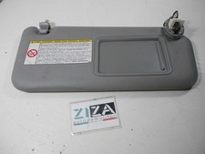 Aletta parasole destro usato Aletta parasole destro usato  Putignano