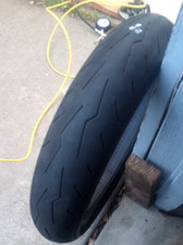 Usado, Pneu dianteiro de motocicleta 120/70-17 Pirelli Diablo Rosso 4 2023 comprar usado  Enviando para Brazil