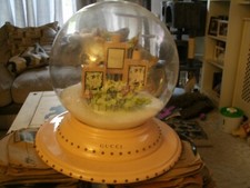 Cucci snow globe for sale  MILTON KEYNES