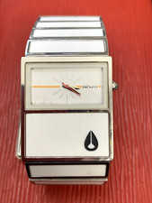 Relógio pulseira Nixon branco e prata comprar usado  Enviando para Brazil