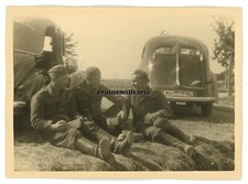 Oryg. Zdjęcie żołnierzy z łupem samochód osobowy w BIELITZ Bielsko-białej Polska 1940 na sprzedaż  Wysyłka do Poland