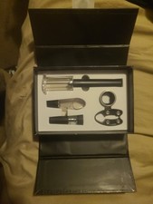 Juego de accesorios para vino de bar de 4 piezas con hermosa caja  segunda mano  Embacar hacia Mexico