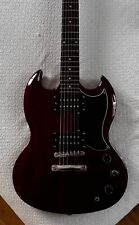 Usado Epiphone Electric SG parafuso especial em corpo vermelho sólido (vem com amplificador Mustang) comprar usado  Enviando para Brazil