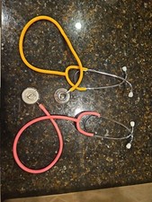 Estetoscópio médico Prestige rosa e amarelo, usado comprar usado  Enviando para Brazil