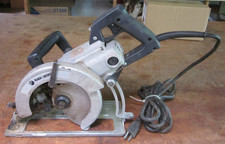Black & Decker 7-1/4 pol. serra circular worm drive #2700 fabricada nos EUA comprar usado  Enviando para Brazil