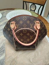*BOLSA DE MÃO EM ESTADO INCRÍVEL. comprar usado  Enviando para Brazil