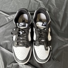Size 9.5 nike for sale  Bunker Hill