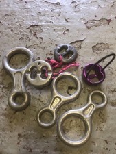 Set figure descenders for sale  STAFFORD