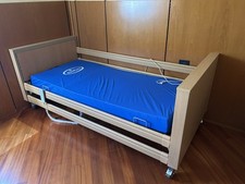 Letto ospedaliero elettrico usato  Seniga