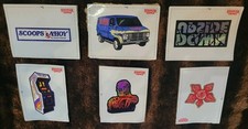 Lote/conjunto de (6) adesivos para caixa de pizza STRANGER THINGS Ltd Ed Surfer Boy, usado comprar usado  Enviando para Brazil