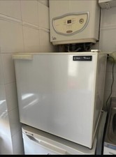 Congelatore usato pochissimo usato  Firenze