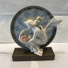 Statua lladrò gres usato  Formigine