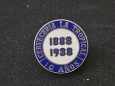 1938 ORIGINAL VINTAGE CERVEJA POLAR LA TROPICAL 10 ANIVERSÁRIO PIN ESMALTE PRATA comprar usado  Enviando para Brazil