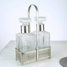 Coppia bottiglie liquore usato  Ferrara