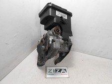 Pompa idroguida servosterzo usato Pompa idroguida servosterzo usato  Putignano