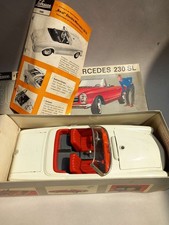 Miniature mercedes 230sl d'occasion  Limoges-