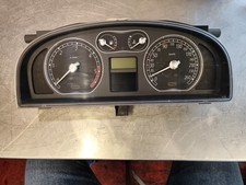 Compteur vitesse renault d'occasion  Plénée-Jugon