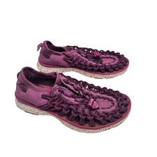 Keen girl uneek for sale  Medford