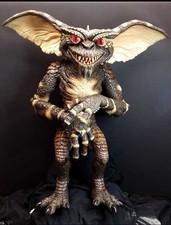 Gremlins evil grandeur d'occasion  Expédié en France
